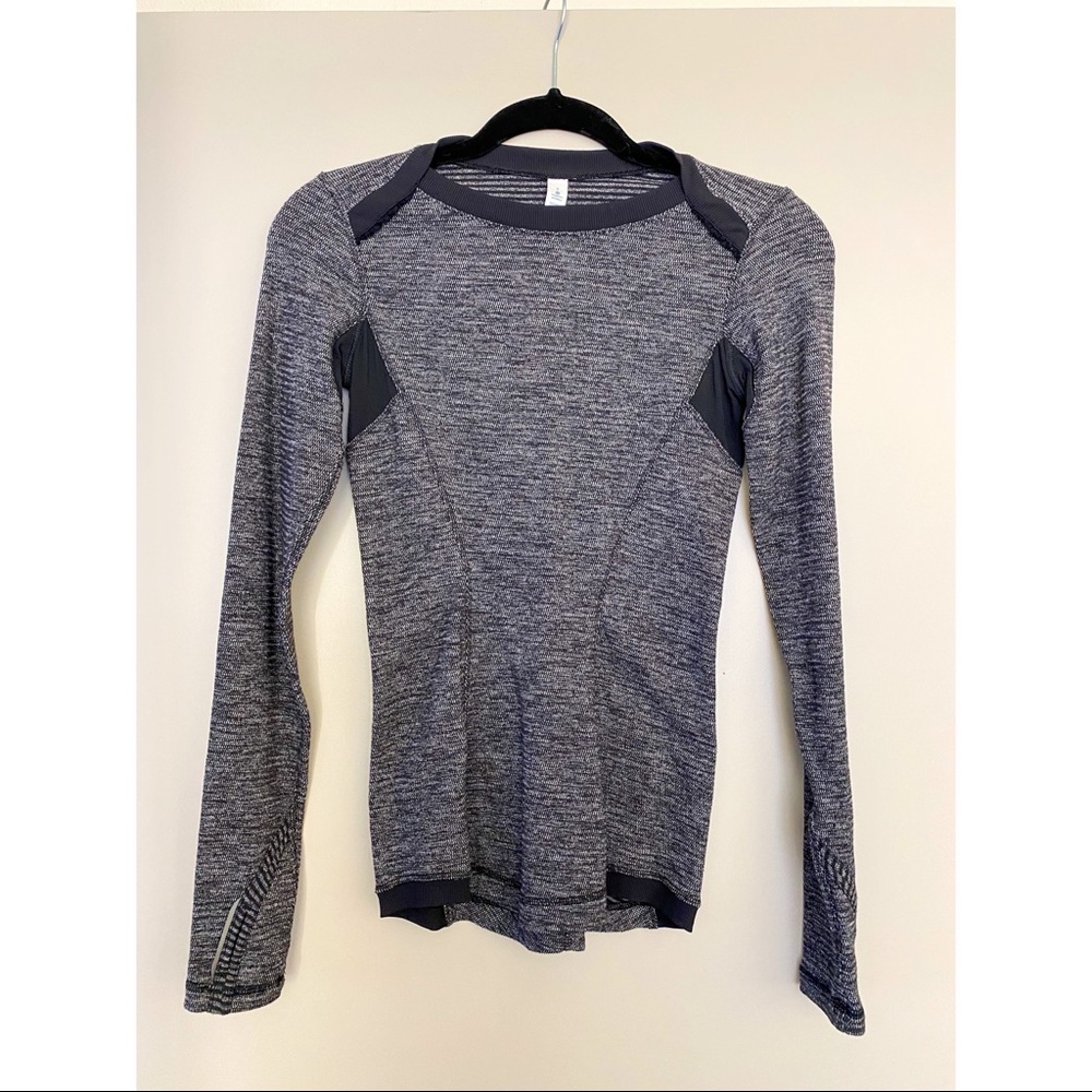 Lululemon Long Sleeve Athletic Top